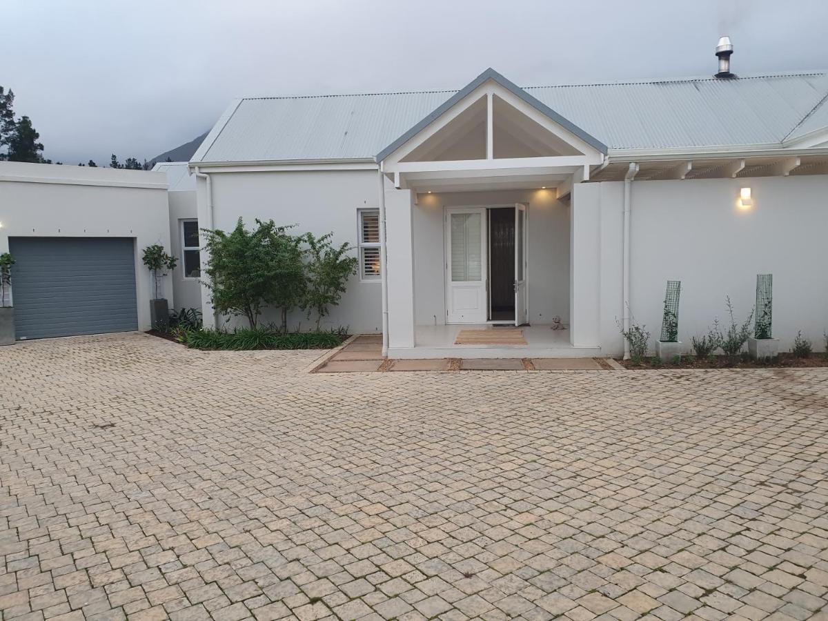 Margie'S Place Swellendam Esterno foto